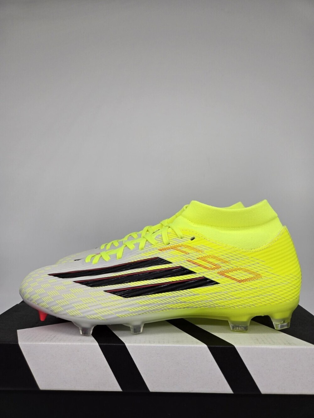 adidas Mens F50 League Mid FG MG Solar Yellow Core Black Soccer Cleats Size 11.5